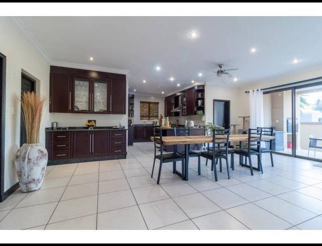 4 BEDROOM HOUSE FOR SALE IN BUSHWILLOW PARK ESTATE